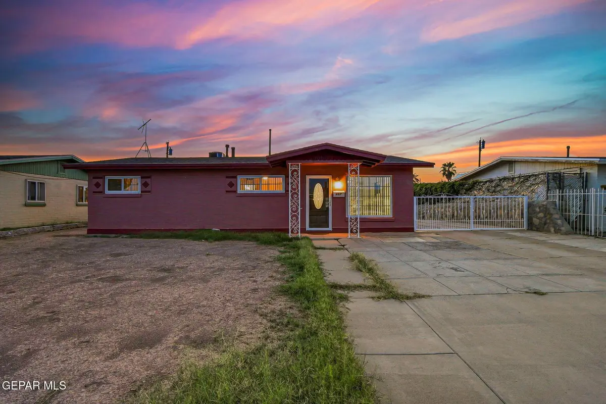 157 Cherry Street, El Paso, TX 79915 - #1