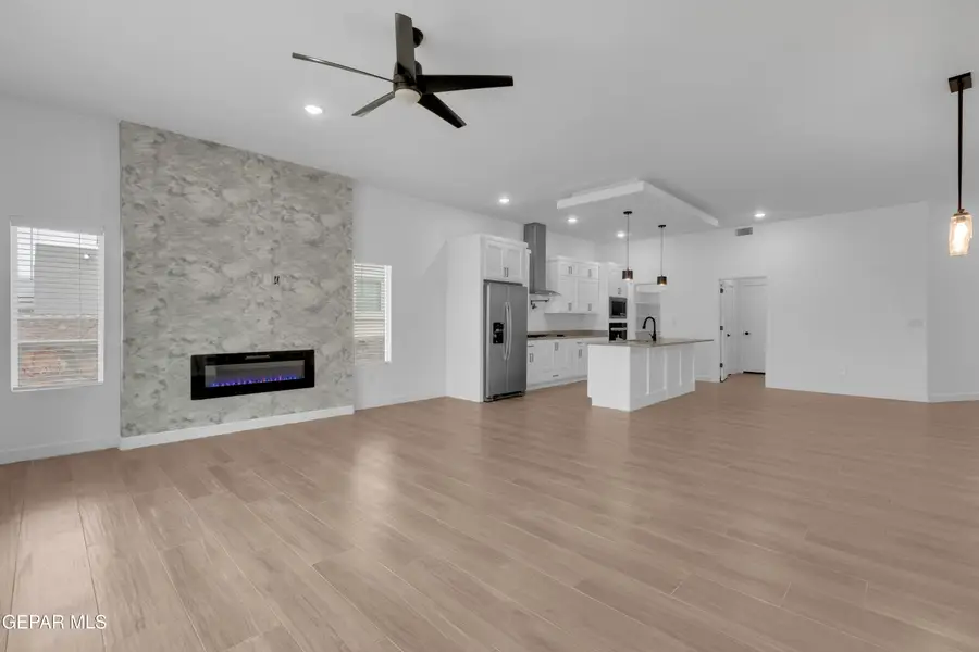 14453 Lavender Parkway, Horizon City, TX 79928 - #2