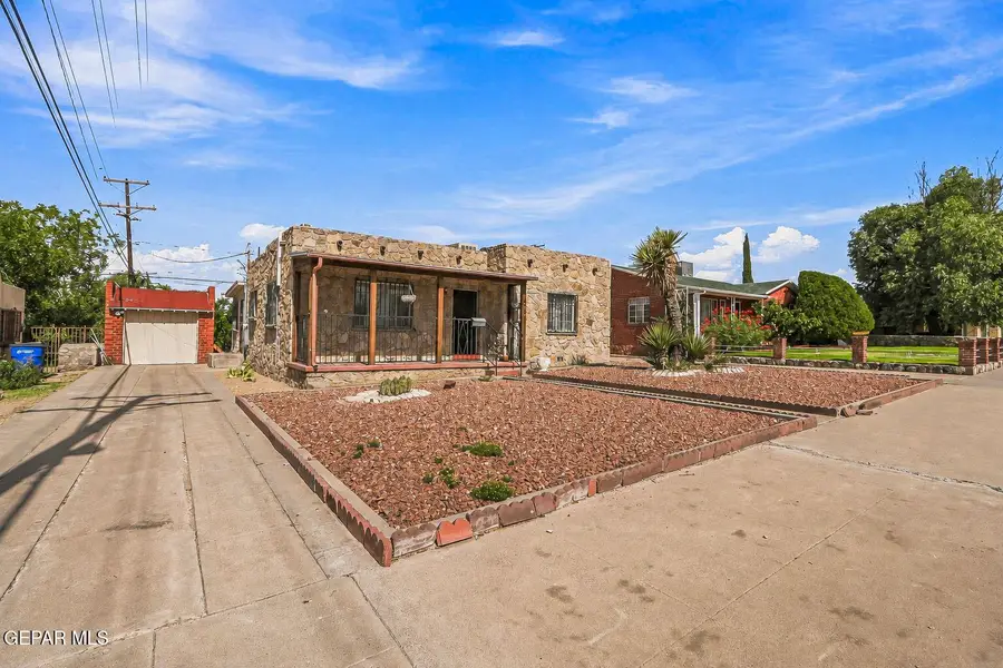 835 Sierra Street, El Paso, TX 79903 - #2
