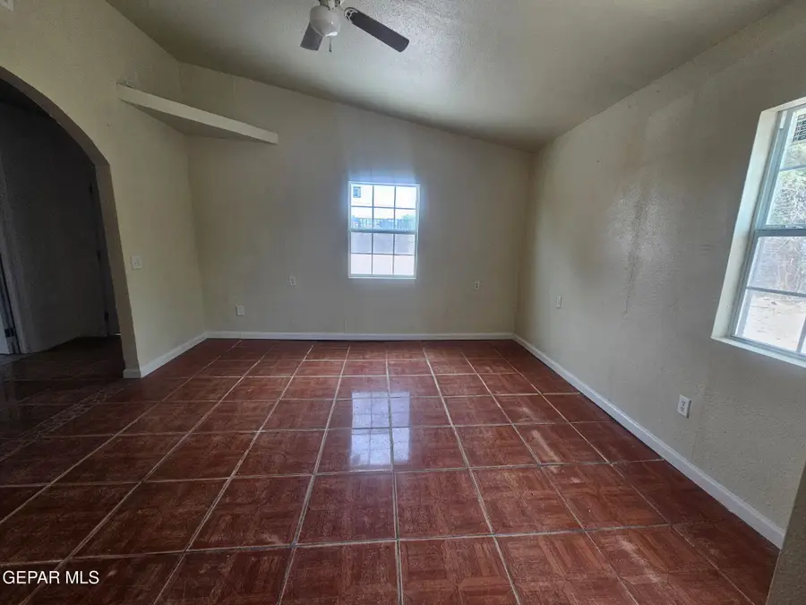 620 Agua De Mar, El Paso, TX 79928 - #2