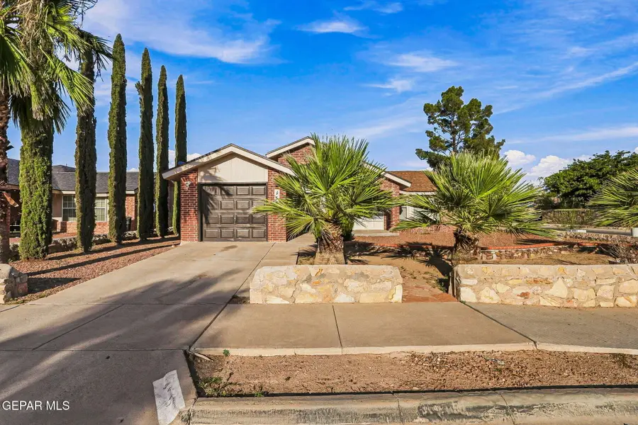 456 Katherine Drive, Horizon City, TX 79928 - #2