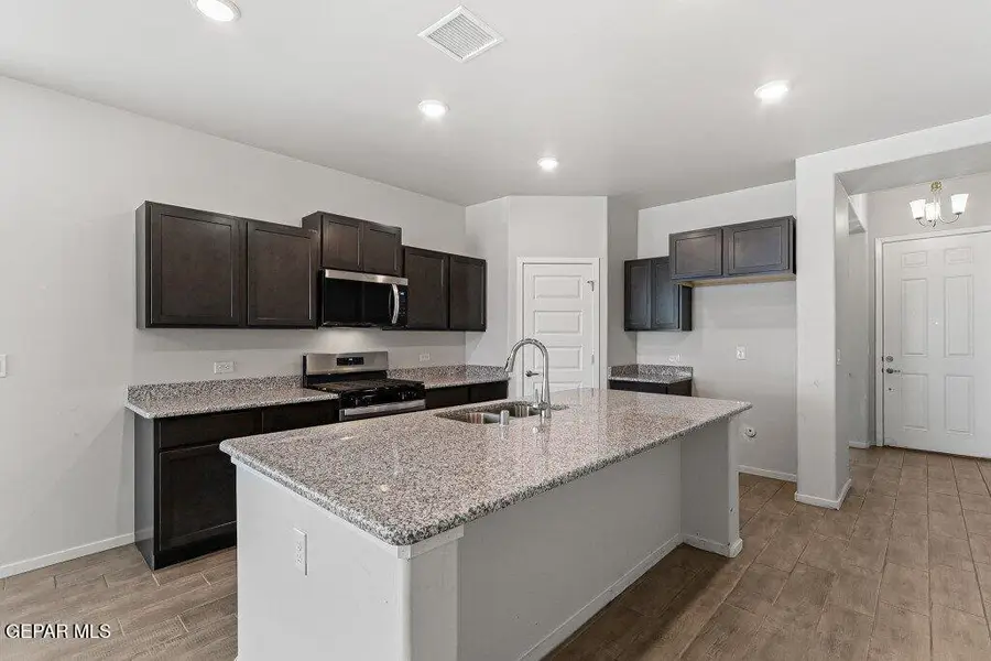 761 Paseo Clasico Street, Horizon City, TX 79928 - #2