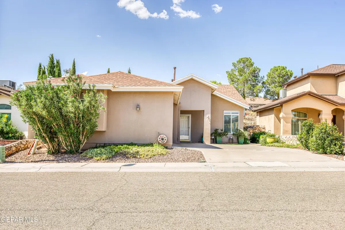 7713 Oak Landing Drive, El Paso, TX 79912 - #1