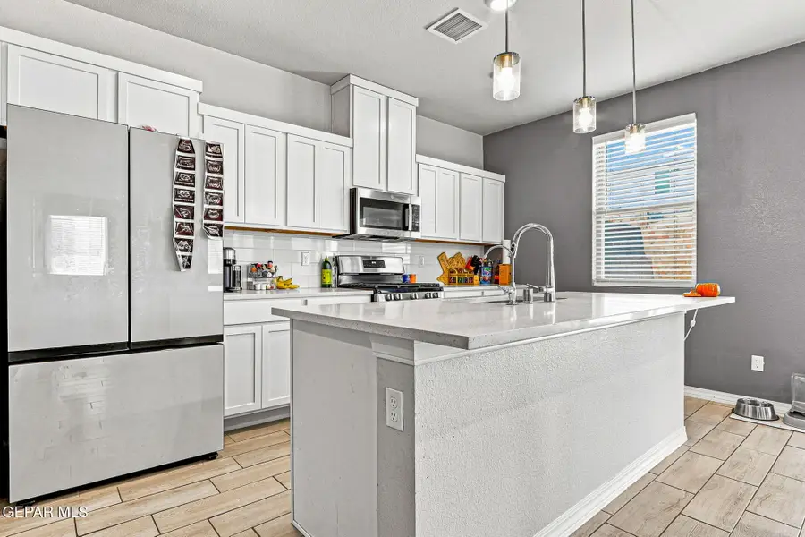 1649 Sam Dominguez, El Paso, TX 79928 - #2