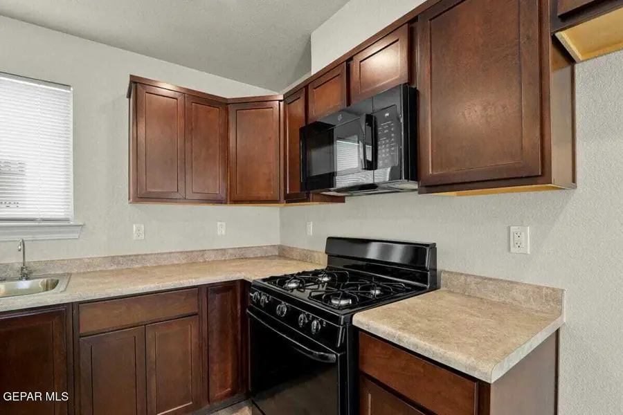 14224 Star Cactus Avenue, Horizon City, TX 79928 - #3