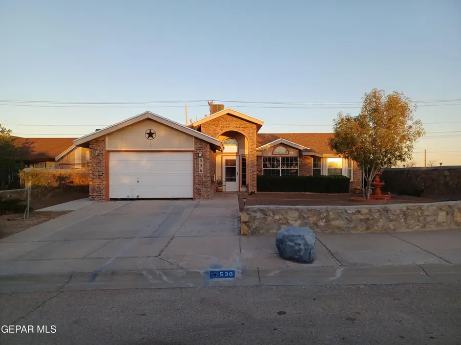 536 Thayer Pease Avenue, Horizon City, TX 79928 - #3