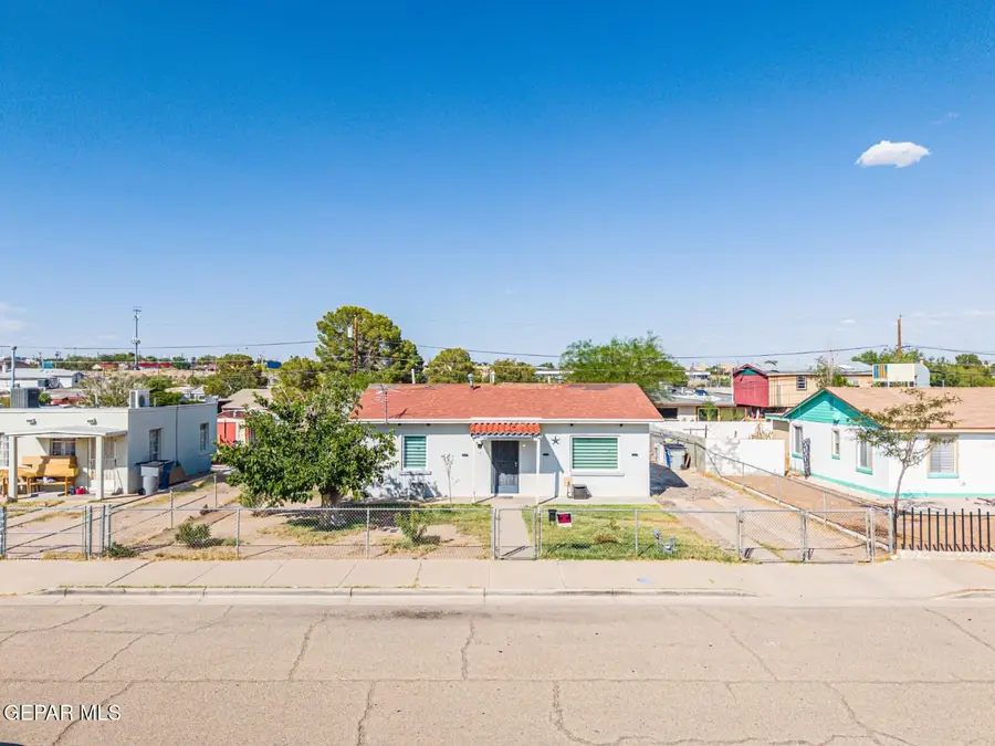 7859 Laura Way, El Paso, TX 79915 - #3