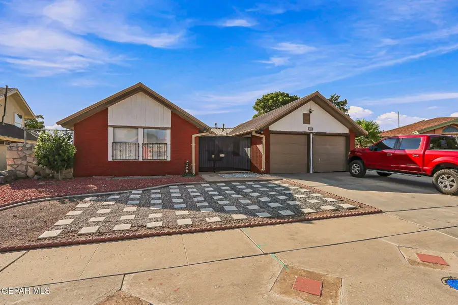 1420 Gene Torres Drive, El Paso, TX 79936 - #2