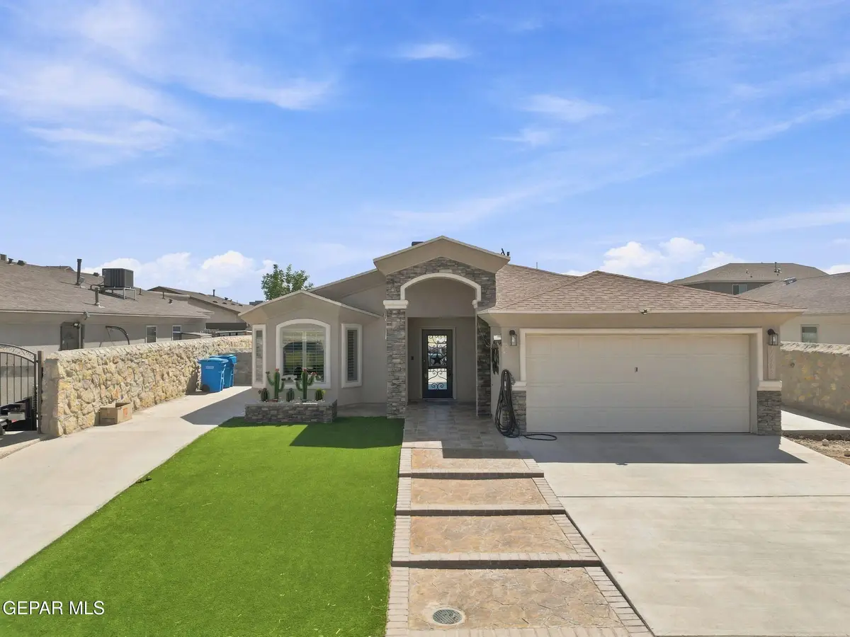 11609 Flor Galatea Way, Socorro, TX 79927 - #1