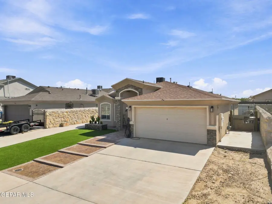 11609 Flor Galatea Way, Socorro, TX 79927 - #2