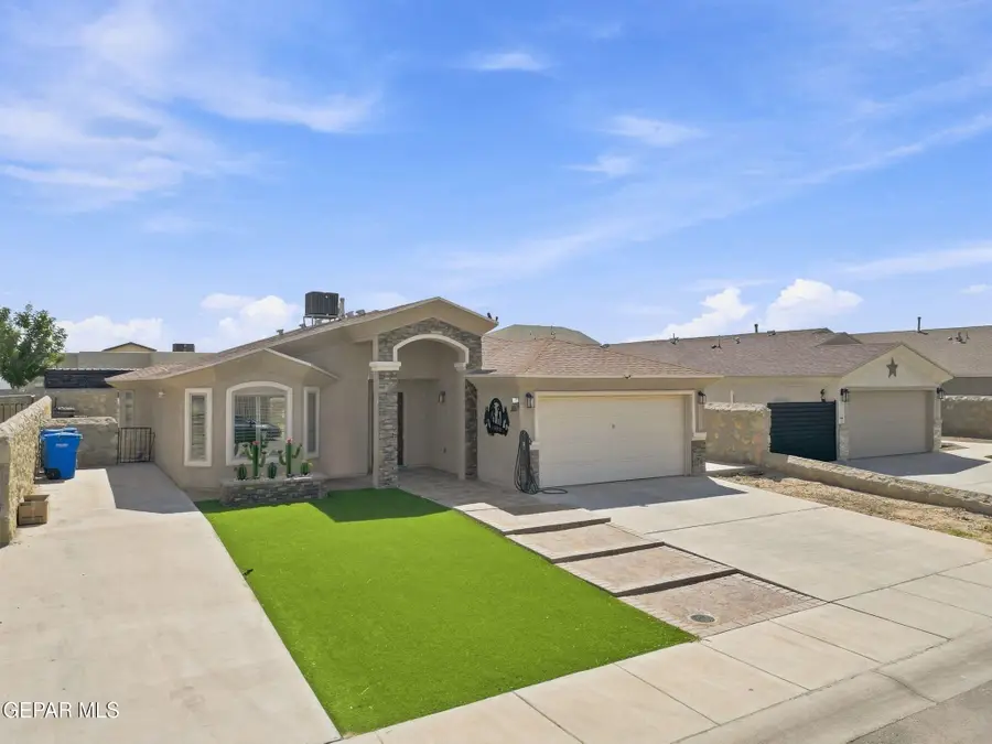 11609 Flor Galatea Way, Socorro, TX 79927 - #3