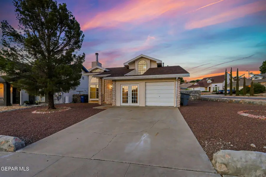 7420 Lakehurst Road, El Paso, TX 79912 - #2