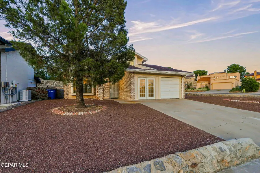 7420 Lakehurst Road, El Paso, TX 79912 - #3