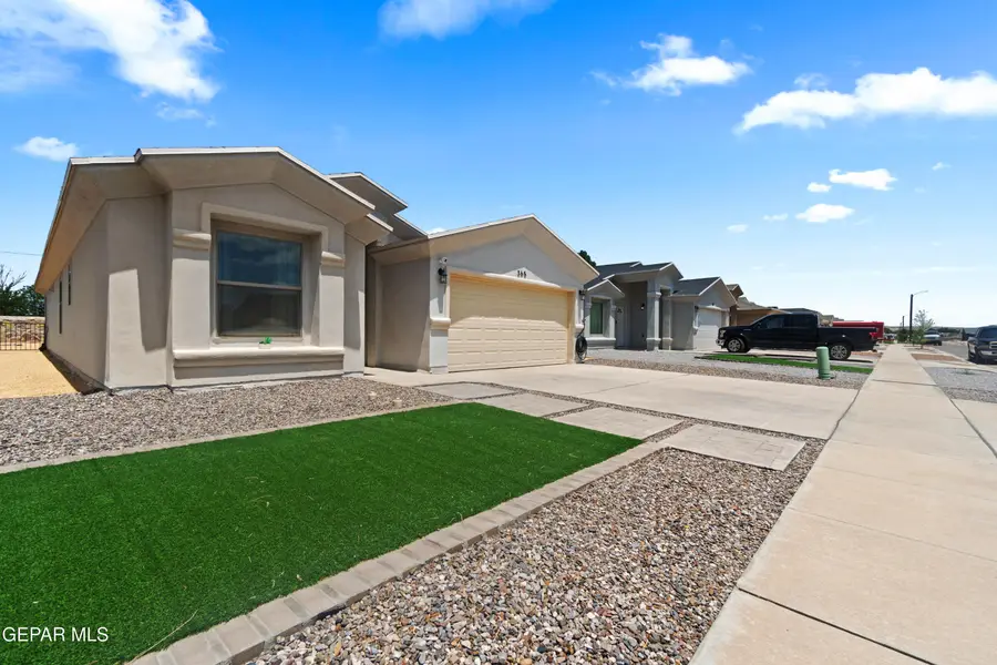 365 Plateau Drive, Socorro, TX 79927 - #2