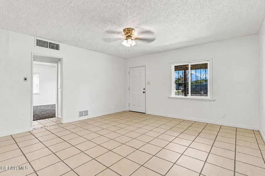 512 Sierra Street, El Paso, TX 79903 - #3