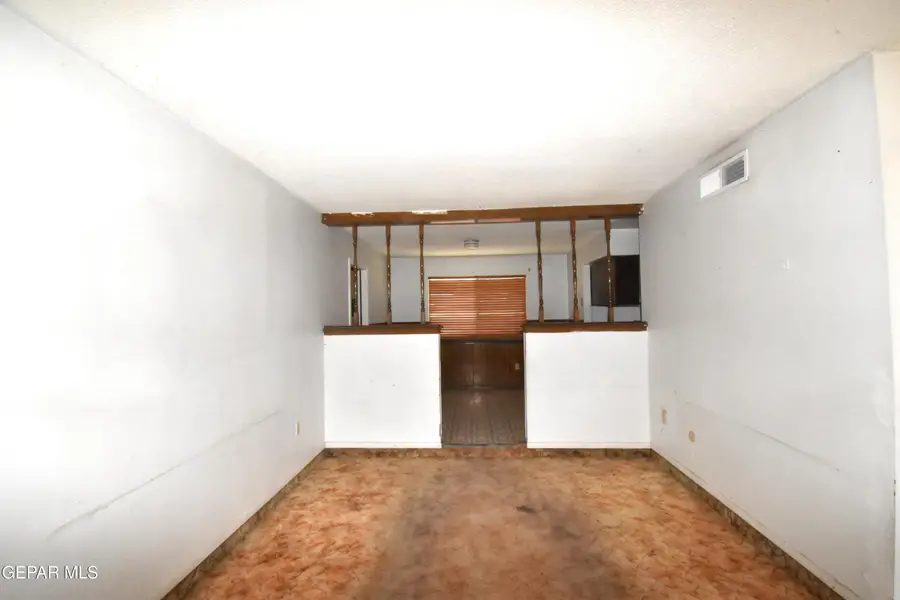 8901 Mellon Drive, El Paso, TX 79907 - #3