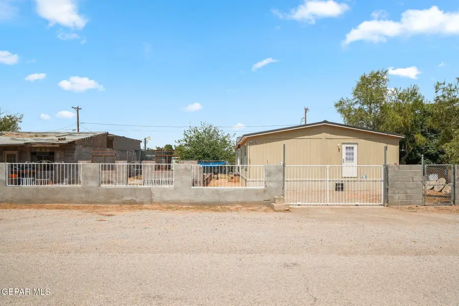 3670 Whitetail Deer Drive, El Paso, TX 79938 - #2