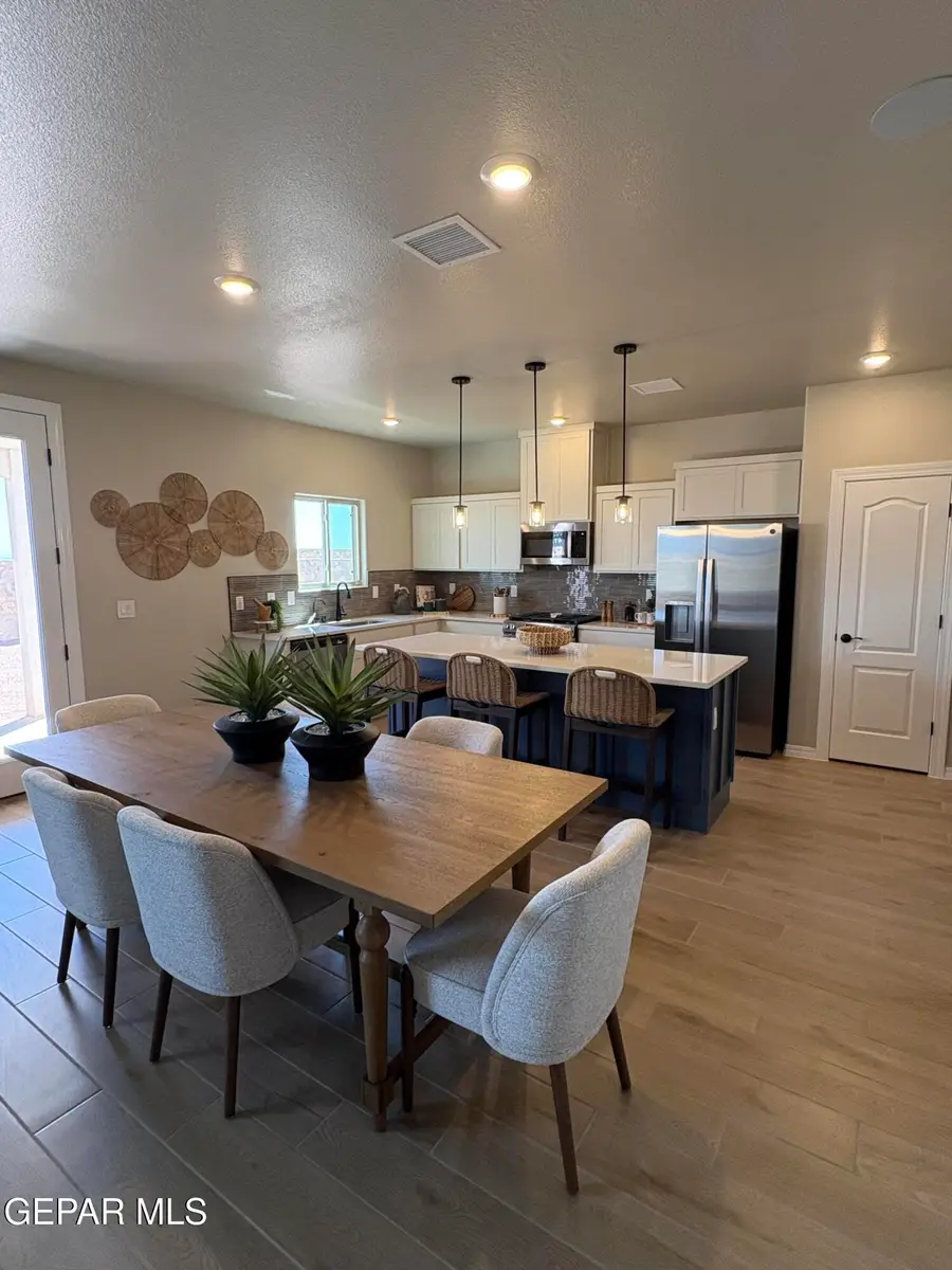 624 Basketflower Drive, Horizon City, TX 79928 - #2