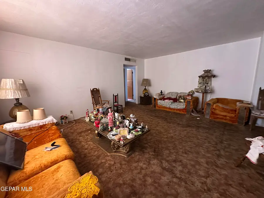 8108 Catalpa Lane, El Paso, TX 79925 - #3
