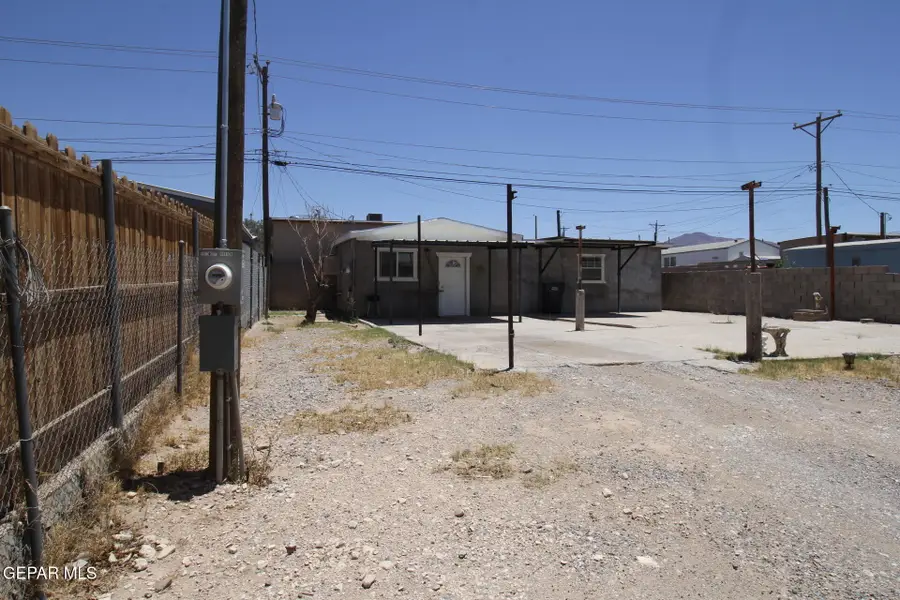 8606 Gateway Boulevard W, Canutillo, TX 79835 - #3