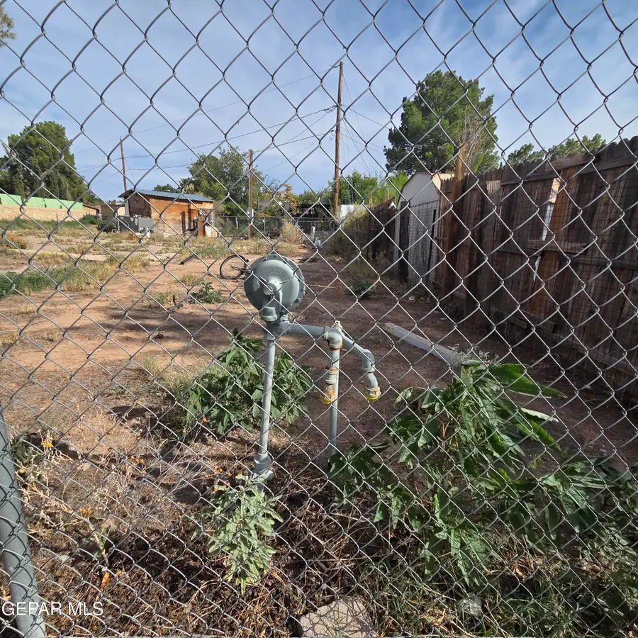210 Wewoka Drive, Socorro, TX 79927 - #3