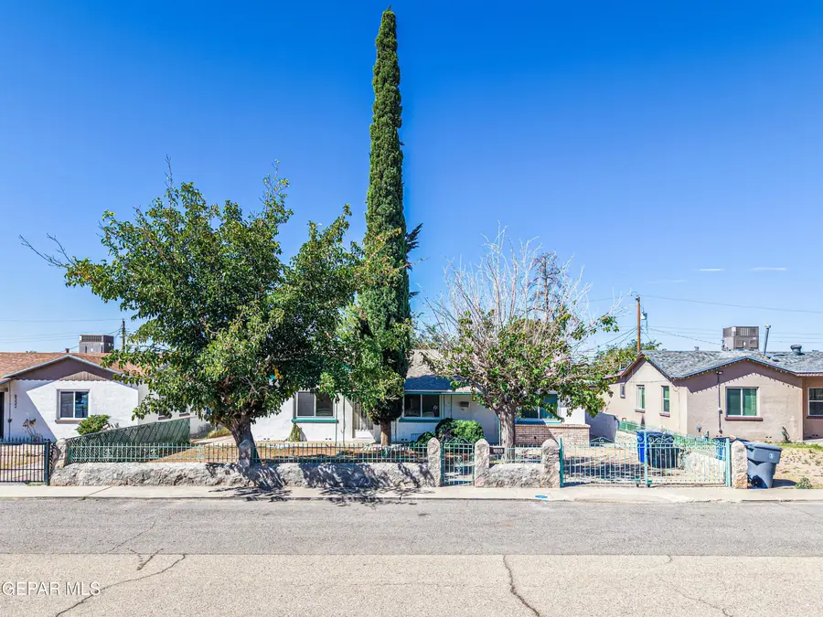 8328 Courtland Drive, El Paso, TX 79907 - #2