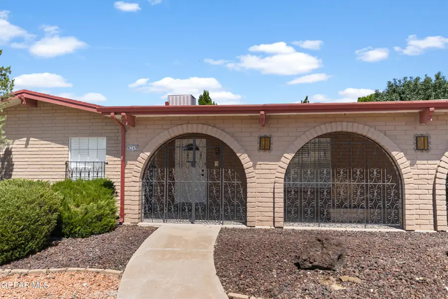 6249 Bandolero Drive, El Paso, TX 79912 - #2