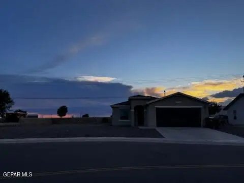 953 Yellow Bells Place, Horizon City, TX 79928