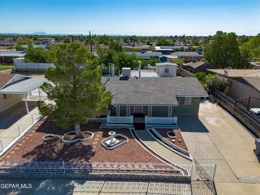 2636 Prestwick Road, El Paso, TX 79925 - #2