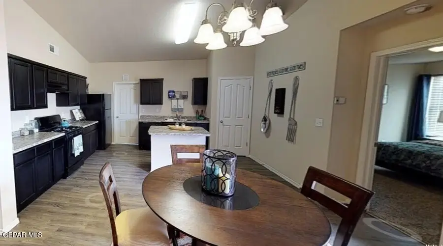 1041 Victor Mendoza Sr. Avenue, Horizon City, TX 79928 - #3