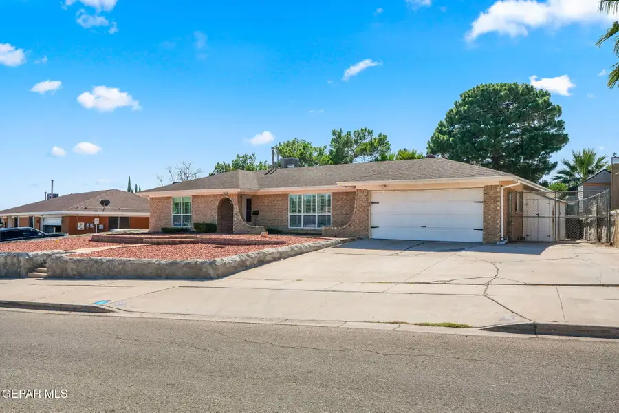 1511 Vista De Oro Drive, El Paso, TX 79935 - #2