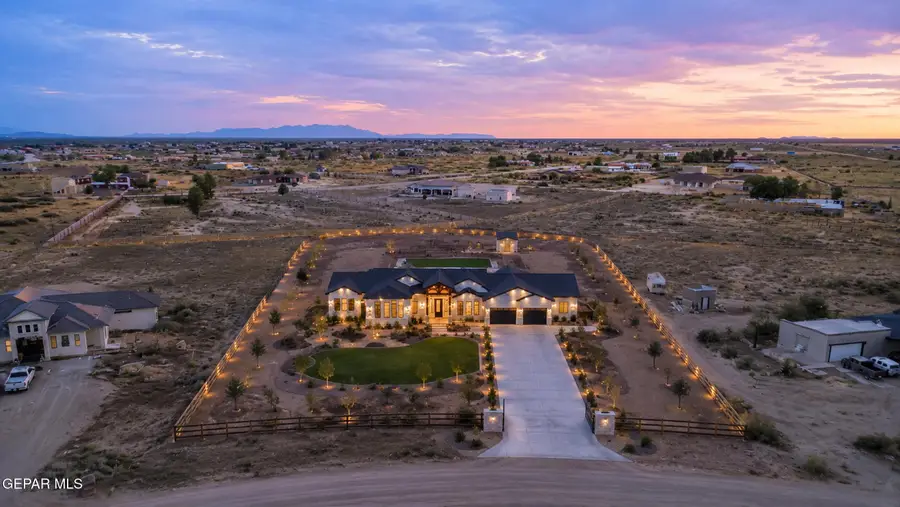 14261 Wagon Trail Drive, El Paso, TX 79938 - #3