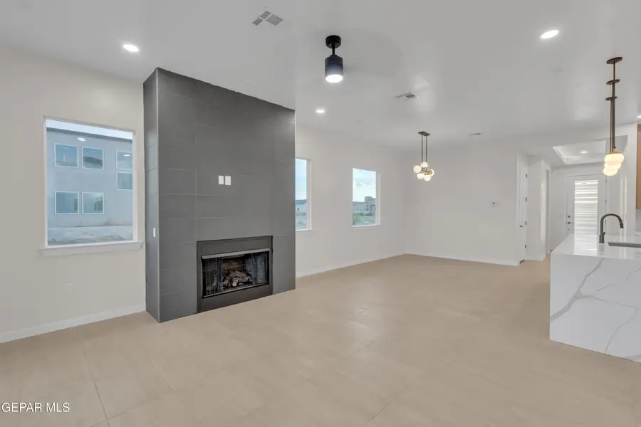 6004 Mohegan Sun Street, El Paso, TX 79932 - #3
