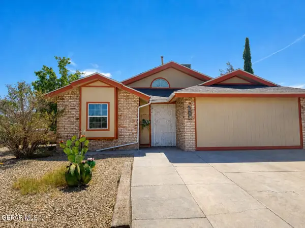 6664 Star Of India Lane, El Paso, TX 79924