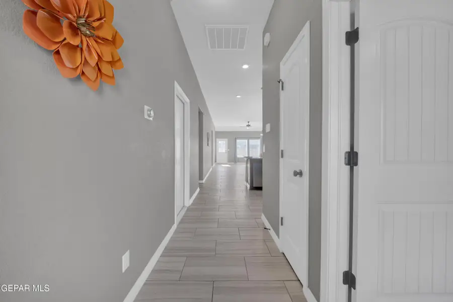 905 Betton Place, El Paso, TX 79915 - #2