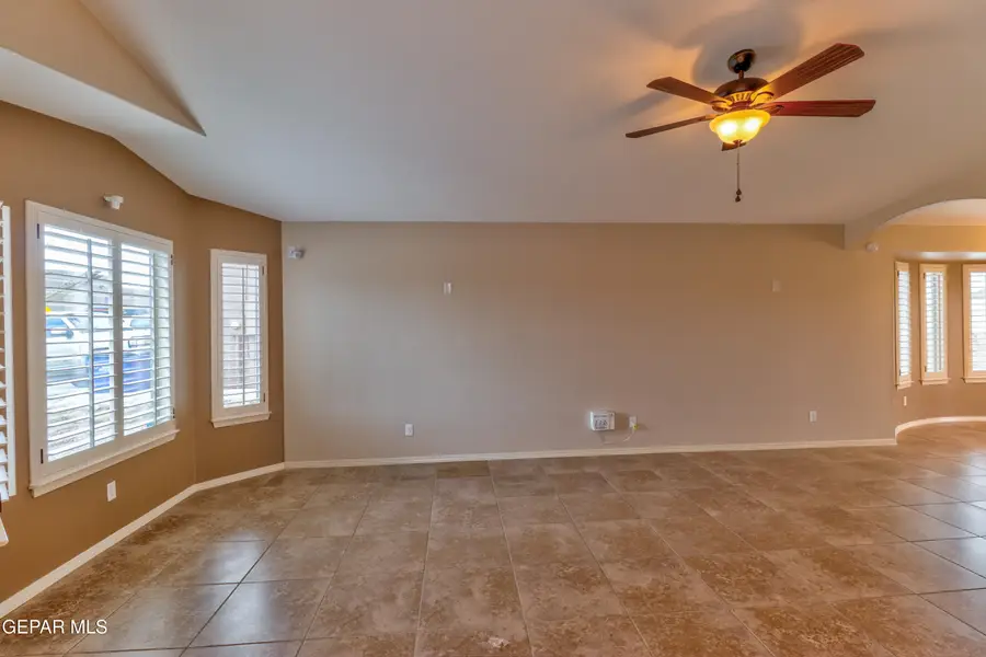 3017 Woodhead, El Paso, TX 79938 - #2