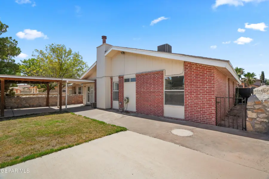12141 Valley Quail Drive, El Paso, TX 79936 - #2