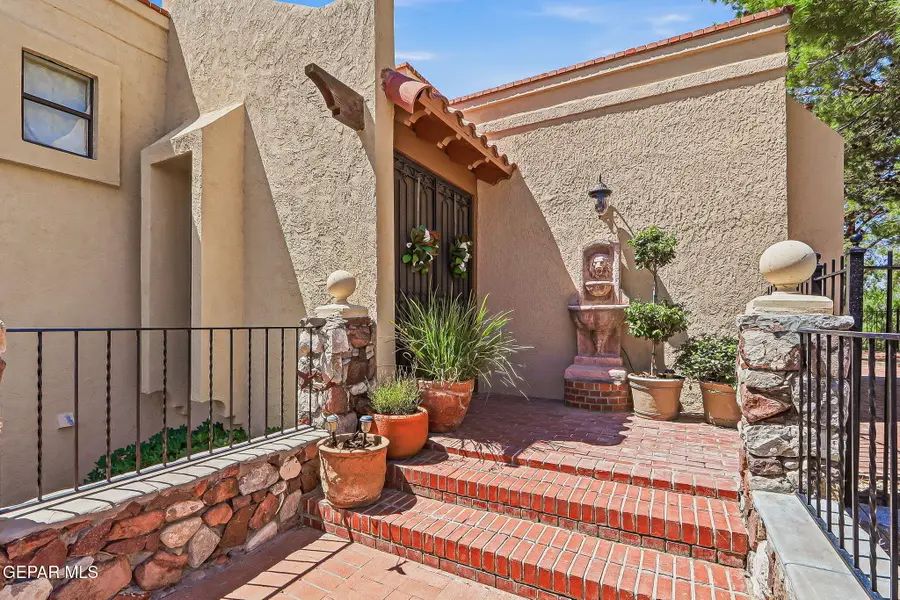 6006 Balcones Court #19, El Paso, TX 79912 - #2