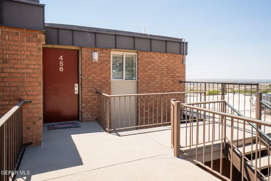 4433 N Stanton Street #Q456, El Paso, TX 79912 - #2