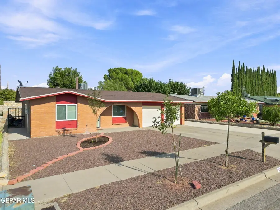 3000 Sea Breeze Drive, El Paso, TX 79936 - #3