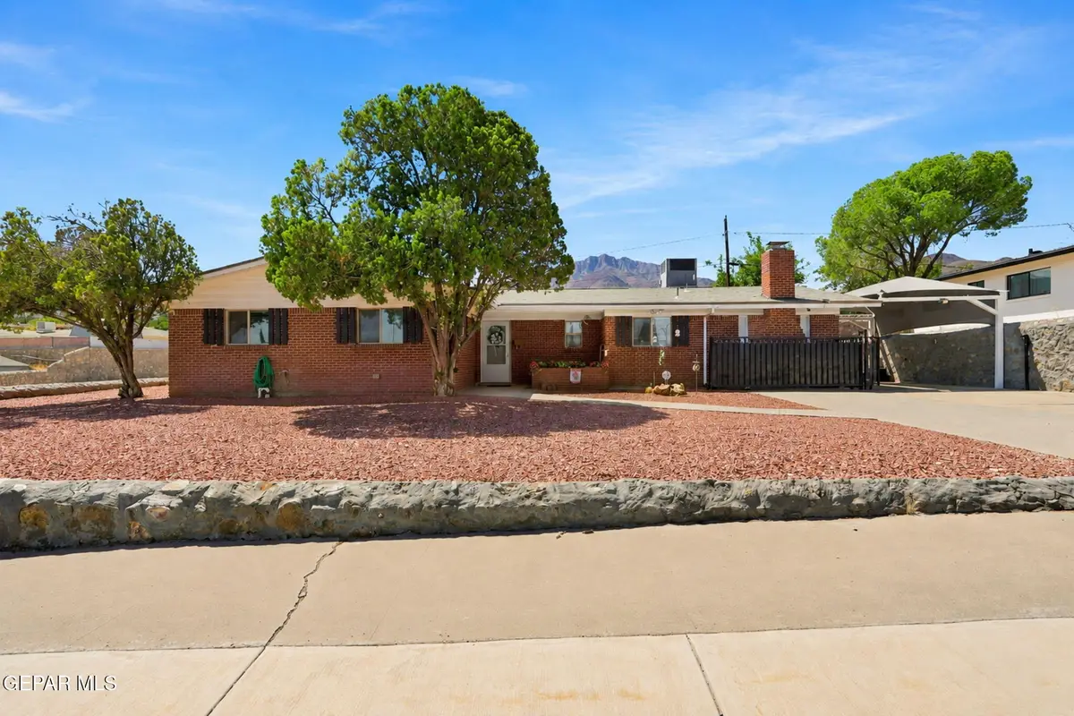 8713 Echo Street, El Paso, TX 79904 - #1