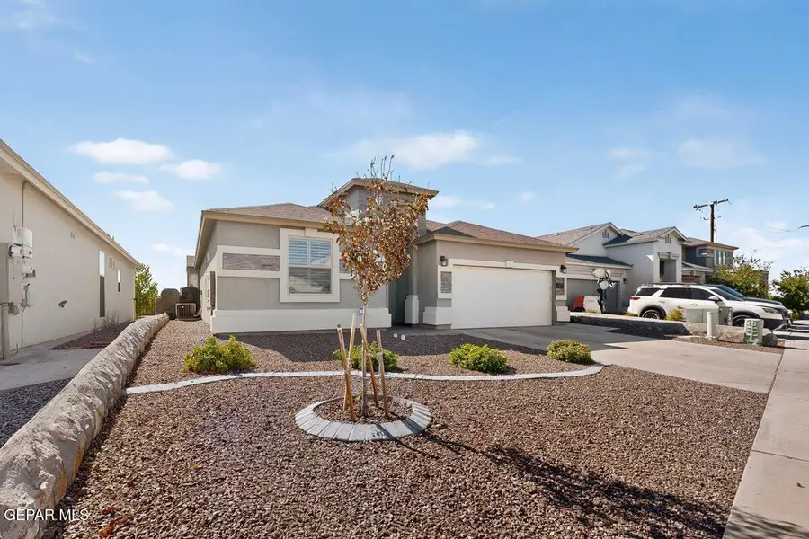 6757 Mcfarland Avenue, El Paso, TX 79932 - #2