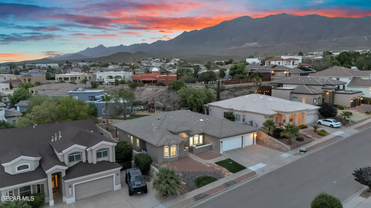 6337 Franklin Red Drive, El Paso, TX 79912 - #1