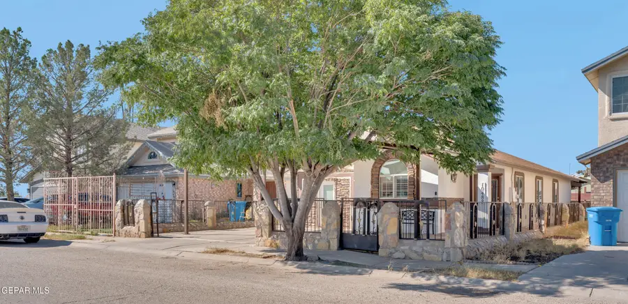 10488 Ethyl Hart Street, Socorro, TX 79927 - #3