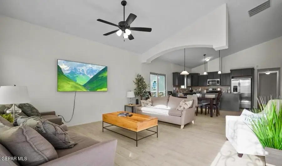 528 Cedarwood Drive, El Paso, TX 79928 - #2