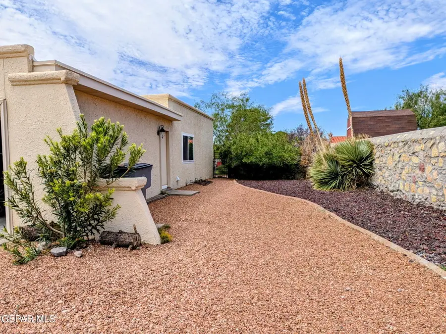 6099 Bandolero Drive, El Paso, TX 79912 - #2