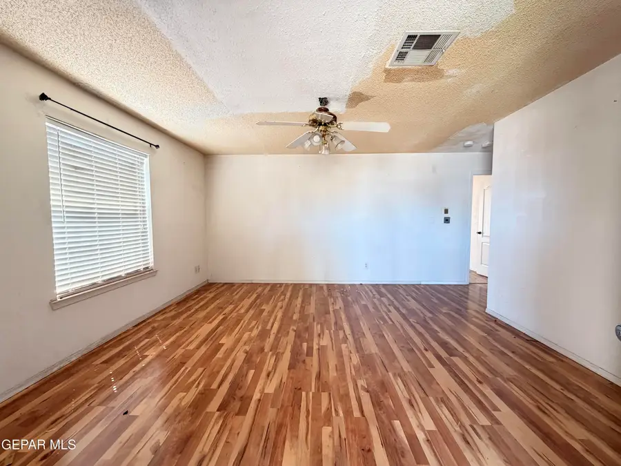 12034 Royal Woods Drive, El Paso, TX 79936 - #3