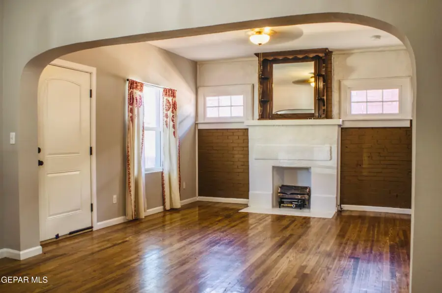 3508 Douglas Avenue, El Paso, TX 79903 - #3