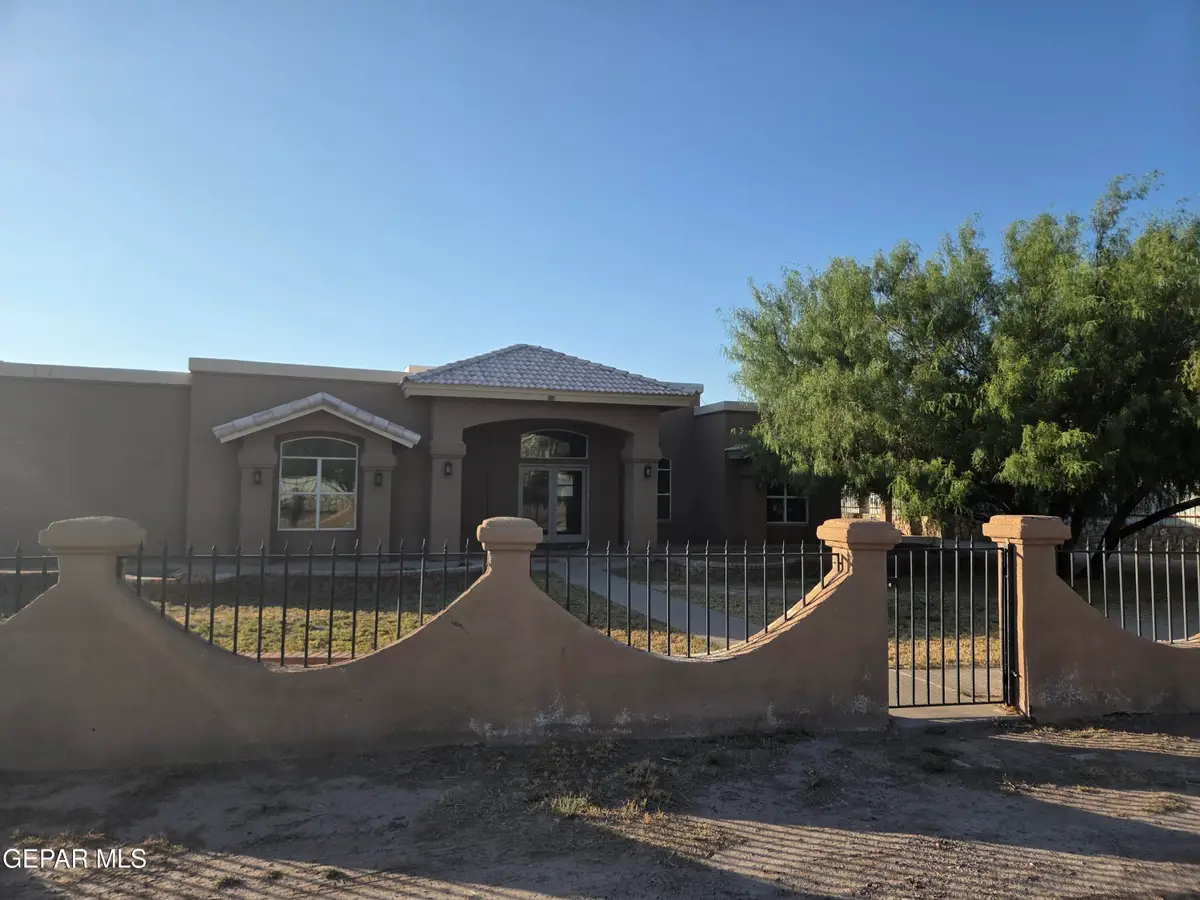 209 Williams Street, Clint, TX 79836 - #1