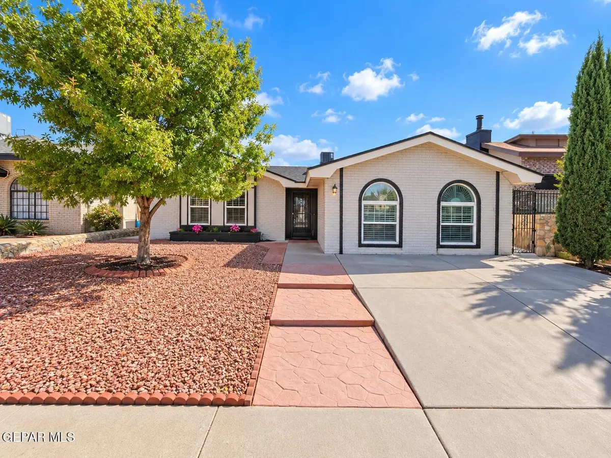 11654 Bob Mitchell Drive, El Paso, TX 79936 - #1